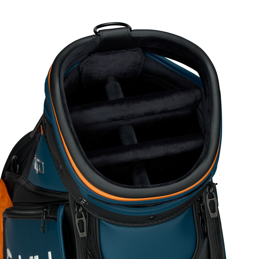 TaylorMade Qi4D Staff Bag